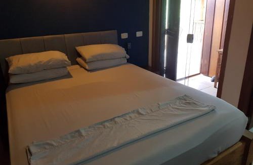 Cabore House | Casa Cultural Caiçara Paraty - WiFi, Vaga privativa, próxima ao Centro Histórico