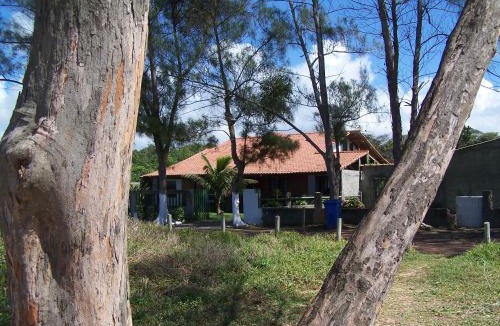 Rio das Ostras House | Casa de seis suites na beira do mar