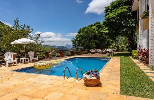 Araras Villa | Casa em Araras: Piscina, sauna e serviço incluído!