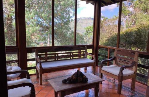 Teresopolis House | Casa Green Valley