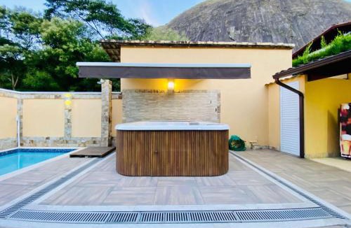 Fazenda Inglesa House | Casa Jacuzzi Piscina Churrasqueira 10 min Itaipava