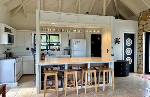 Tar Bay Villa | CASA NOMAD a sun-kissed Spanish villa with oceans views and private pool.