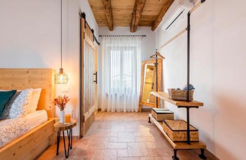 Cavalcaselle House | Casa Nostra - Garda Rooms