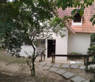 Penedo House | Casa Penedo Martinelli - Tranquilidade e muito verde