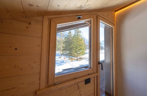 Cortina d'Ampezzo Apartment | Casa Rocchetta, with Dolomiti Mountains view