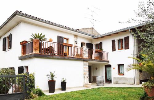 Ceredello House | Casa Rustica con giardino