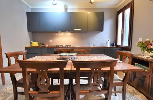 Dorsoduro Apartment | Casa San Vio by Interhome