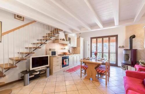 Ferrara di Monte Baldo Apartment | Casa Vacanze Rosalba