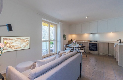 Sala Comacina Apartment | Casa Vela by Rent all Como