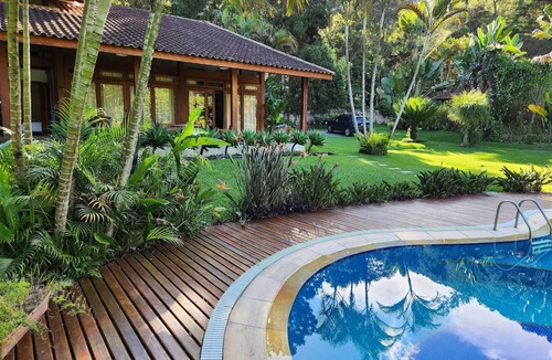 Itaipava House | Casakor, beautiful villa in Itaipava, 4 bedrooms, pool, tennis court,