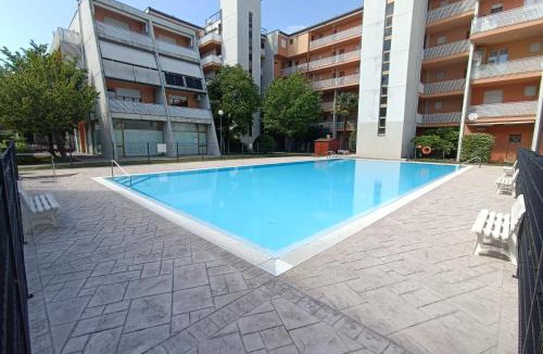 Aprilia Marittima Apartment | CasaYudi Monolocale con piscina