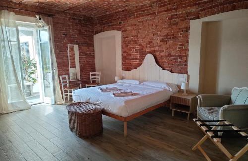 Alba House | Cascina BELLONUOVO