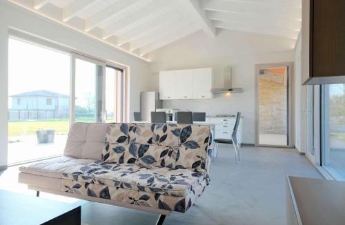 Ovest Villa | Case VR Holiday - ResiRenza