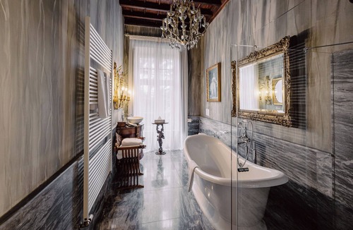 Casalborgone Hotel | Castello di Casalborgone - Luxury Castle