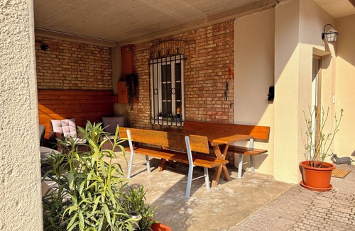 Termeno Sulla Strada del Vino Apartment | Centrally located vacation apartment in Tramin
