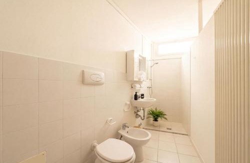 Iseo Apartment | Central Duplex in Iseo - 2 Bedrooms - Private Parking & WiFi