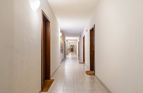 Historic Centre Apartment | Central studio equipped with every comfort to accommodate 2 people. The position of the house is ideal for visiting the city, it is immersed in the magic of the "squares", and is a stone's throw from the Scrovegni Chapel, the Palazzo Bo, the Palazzo dell