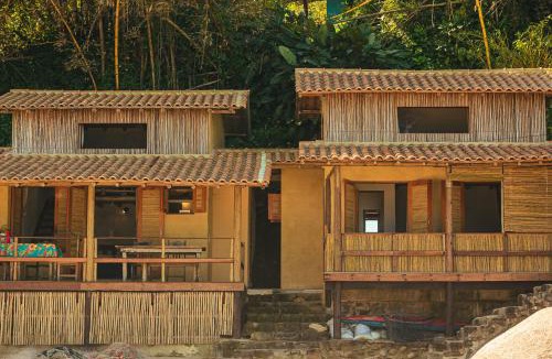 Paraty Ski Chalet | Chalé na Praia de Ponta Negra