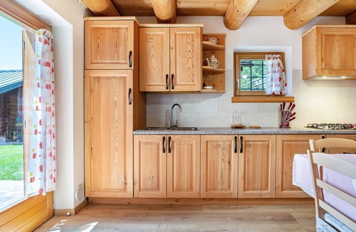 Palu del Fersina Ski Chalet | Chalet 'Baita Naibiz' with Mountain Views, Private Terrace and Wi-Fi