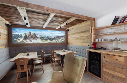 Selva dei Molini Ski Chalet | Chalet 'Berg' with Mountain View, Private Terrace and Wi-Fi