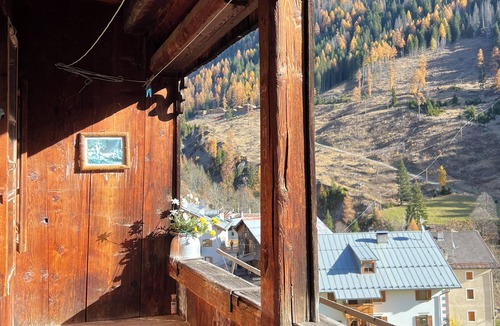 Livinallongo del Col di Lana Cabin | Chalet from 1792, authentic alpine soul full of tradition and history without filters
