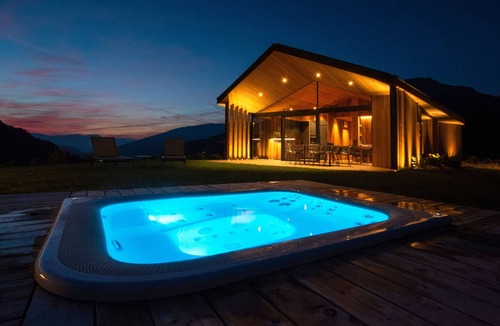 Selva di Val Gardena Ski Chalet | Chalet 'L Piz Dolomites' with Mountain View, Private Terrace and Wi-Fi