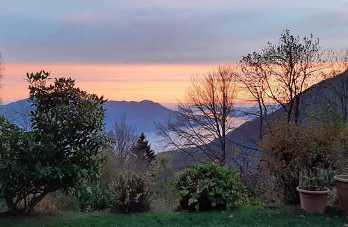 Trarego Viggiona Ski Chalet | Chalet on the heights of Lake Maggiore with private beach