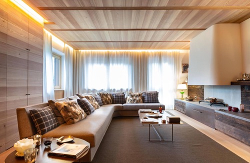 Cortina d'Ampezzo Apartment | Charme in Cortina d'Ampezzo