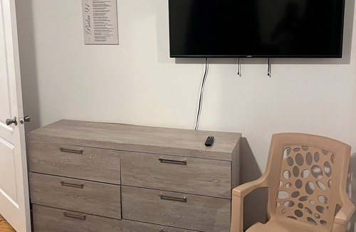 Queens Apartment | Charming 1-bedroom apartment with WiFi, AC in delightful Queens