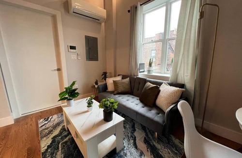 Flatbush Apartment | Charming 2B duplex in Prospect Park