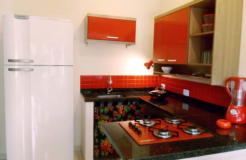 Jabaquara House | Charming and cosy, near the beach, 3 suites, near old town, pool, BBQ, WiFi, Netflix