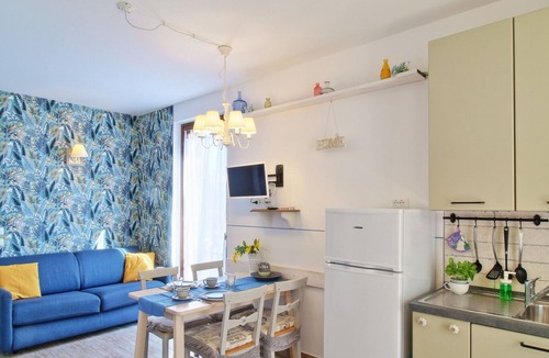 Lazise Apartment | Charming apartment,n. 2 pools, parking only1.200m from Lazise/lake