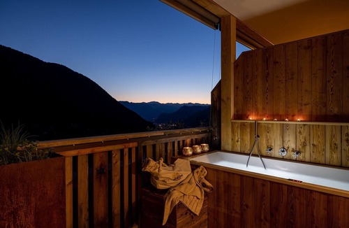 Collepietra Apartment | Charming Apartment “Sonnleiten Sonnenalm” with Mountain View