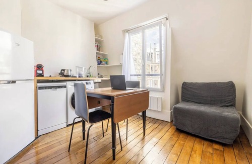Porte-Dauphine Apartment | Charming Haussmannian Style Flat at Avenue Foch