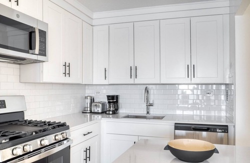 Peter Cooper Village Apartment | Charming Kips Bay 2BR w/W/D, Doorman & Roof, nr Bellevue, by Blueground