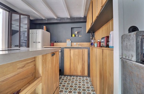 Porte-Saint-Martin Apartment | Charming Loft Apartment by Canal Saint Martin