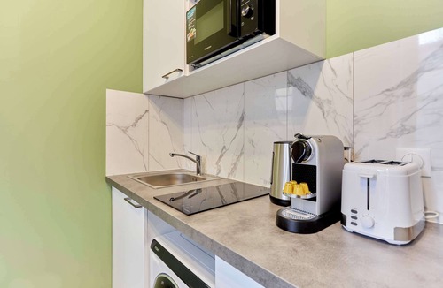 Croulebarbe Apartment | Charming Studio Panthéon - Jardin des Plantes