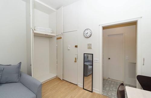 Turtle Bay Apartment | Charming studio with Queen Bed and Sofa bed in welcoming New York