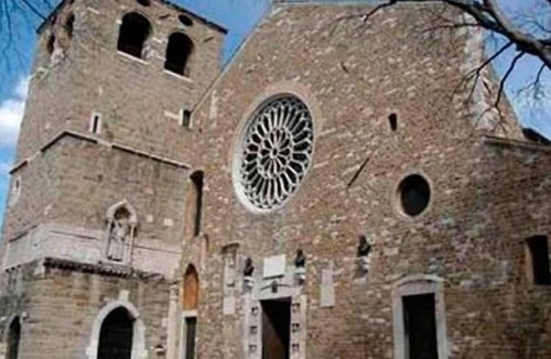Barriera Vecchia-San Giacomo Apartment | Cher Ferraris