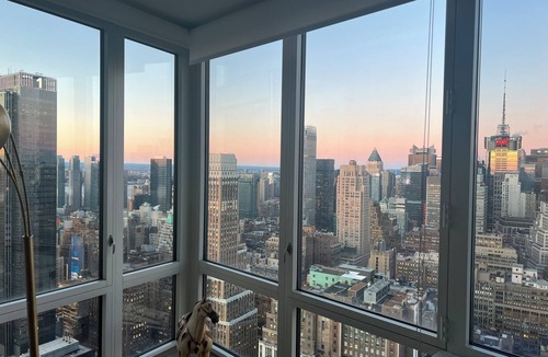 Chelsea Apartment | Chic 1-bedroom with WiFi, fitness room in marvelous New York