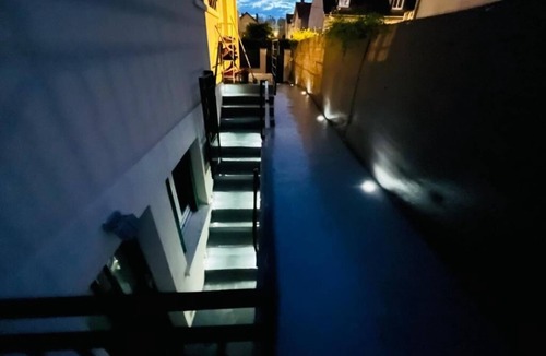 Tremblay-en-France Apartment | Chic and peaceful at only 10 mins from Charles de Gaulle Airport