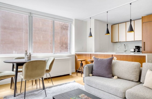 Sutton Place Apartment | Chic Midtown East 2BR w/Elevator, Doorman & Gym, near UN, by Blueground