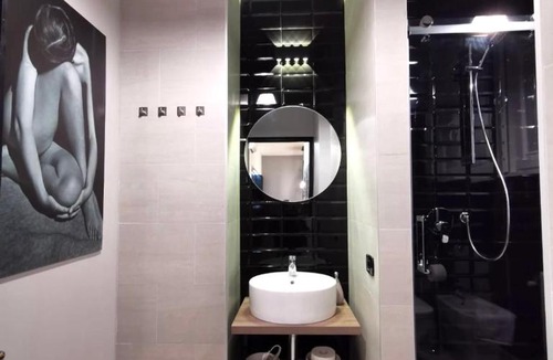 Stazione Apartment | ChicLife - FLORENTIN Downtown Design Apt