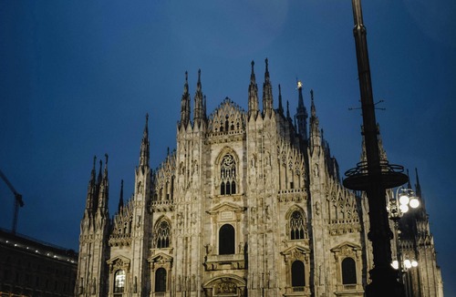 Quarto Cagnino Apartment | Christmas Milan
