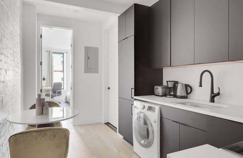 Boerum Hill Apartment | Classic Cobble Hill 1BR w/in-unit W/D, near Trader Joe's, by Blueground