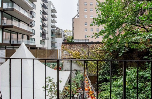 Bowery Apartment | Classic LES 1BR w/W/D, walk to SoHo & Nolita, by Blueground