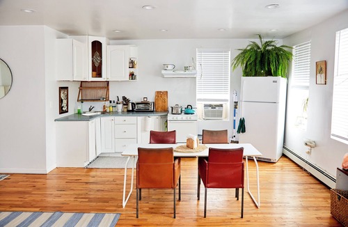 Queens Apartment | Clean, Quiet Studio apartment in Rockaway Beach, just a blockfrom the beach