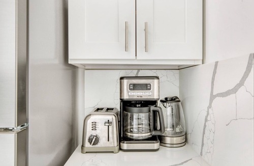 Manhattan Valley Apartment | Clean UWS 1BR w/Gym & Doorman, nr Central Park, by Blueground