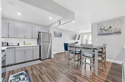 Queens Apartment | Coastal Breeze in the Rockaways + Cozy Beach Getaway: