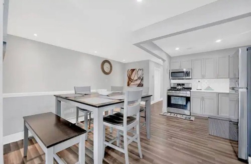 Queens Apartment | Coastal Breeze in the Rockaways + Cozy Beach Getaway: